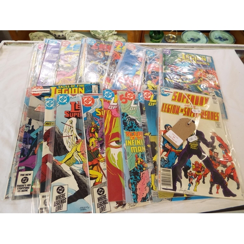88 - A selection of vintage DC Giant Legion of Super Heroes comics (26)