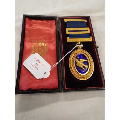 98 - A boxed Spencer of London medallion with Dove of Peace