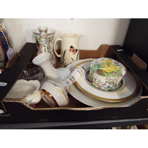 67 - A selection of china to include 'Aston Pottery' jug, 'Newhall' trinket box etc