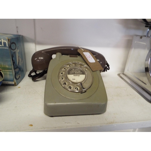 396 - A vintage GPO 706F rotary dial telephone