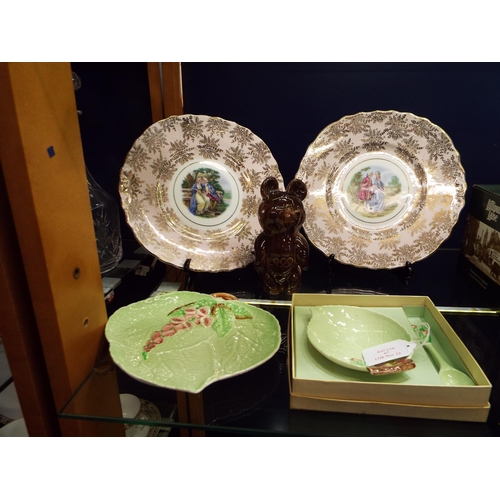 67 - A Carlton ware dish, spoon and a plate together with a pair of bone china cabinet plates having pict... 