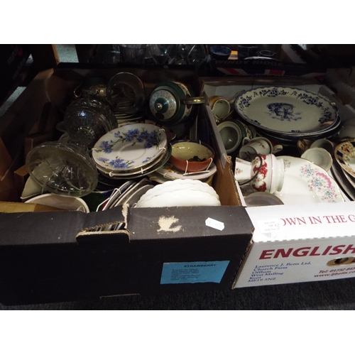 338 - Two boxes of assorted china