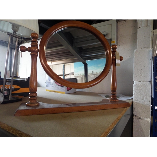 372 - A mahogany swing dressing mirror