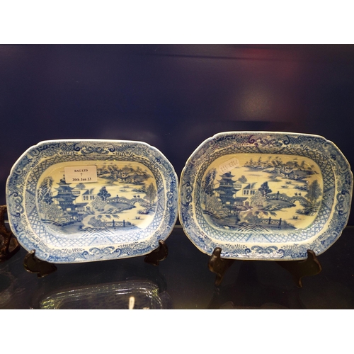 7 - A pair of Miles Mason blue and white shallow dishes with Nanking pattern impressed mark to base