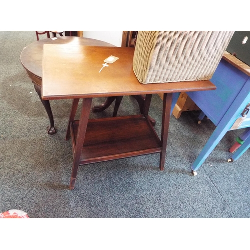 595 - A mahogany two tiered side table