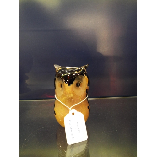 6 - A Langham glass 'Owl' paperweight