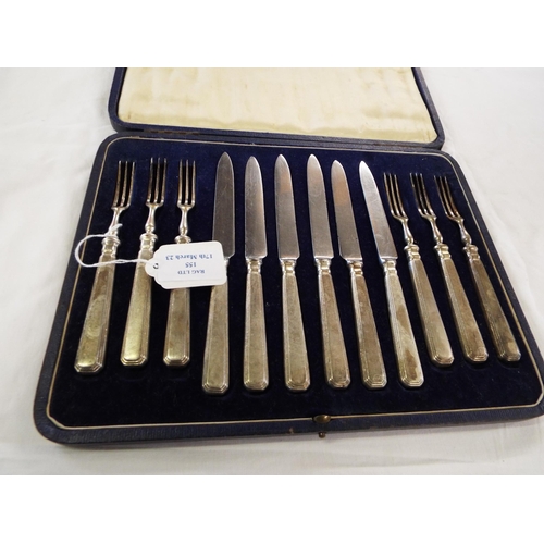 155 - A boxed set of six place dessert cutlery by Mappin and Webb