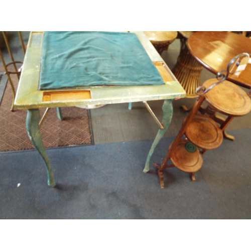 588 - A vintage folding card table and cake stand