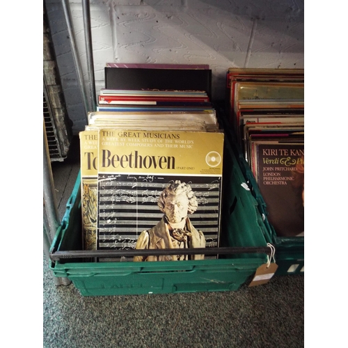 694 - A box of classical LP records