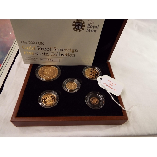 240 - A boxed 2009 gold proof sovereign five coin collection with certificate