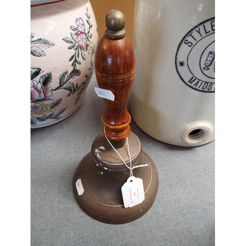 285 - A vintage wooden handled hand bell