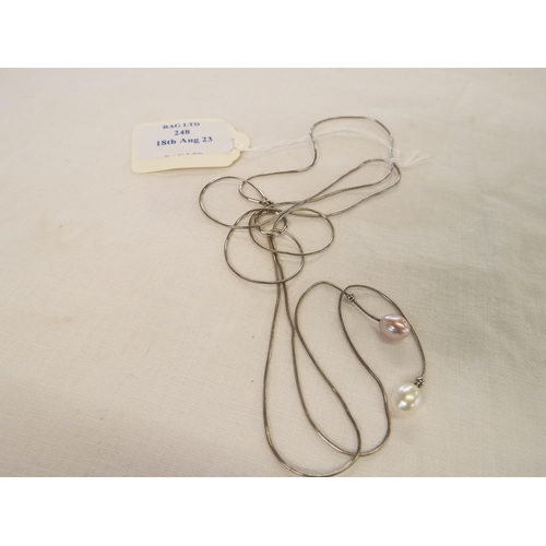 248 - A silver and pearl necklace