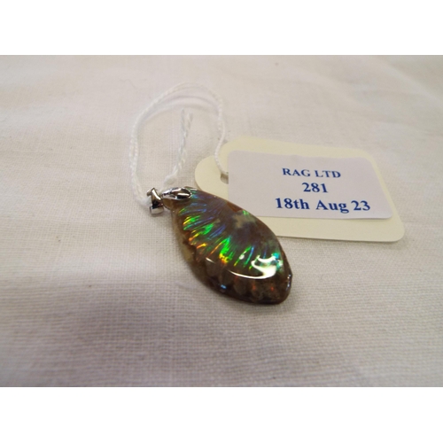 281 - An ammonite pendant with 925 silver mount