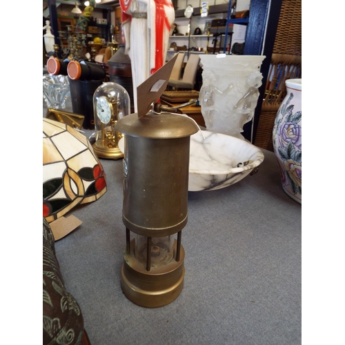 Lot 335       