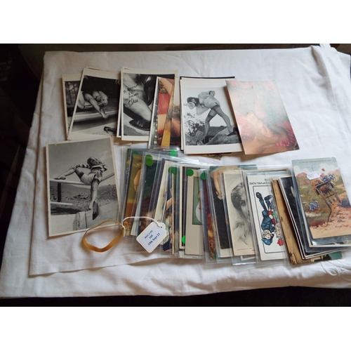 105 - A selection of vintage postcards