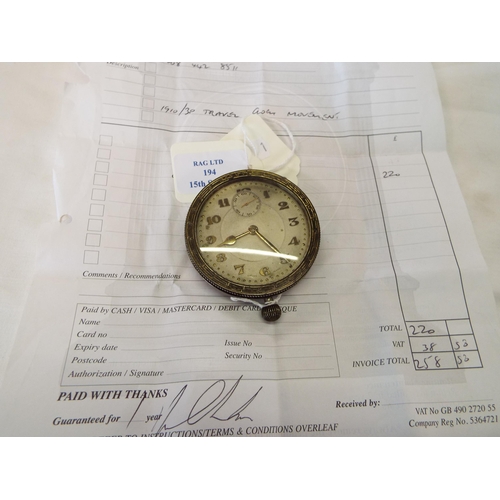 194 - A vintage car clock with Arabic numerals in presentation box