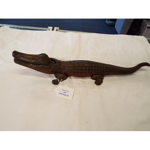 199 - A large metal pair of crocodile nutcrackers