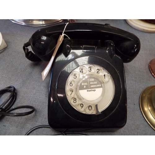 298 - A vintage Bakelite telephone exchange phone