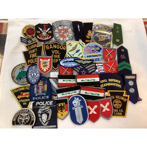 169 - A mixed selection of cloth insignia mainly USA