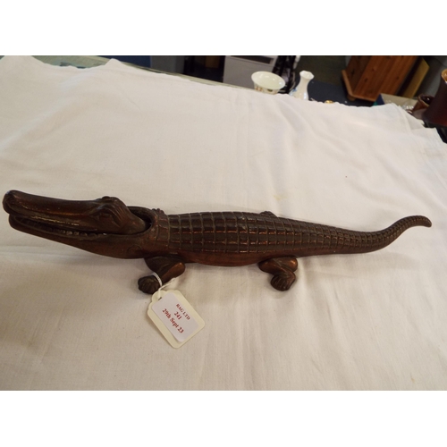 241 - A large metal pair of crocodile nutcrackers