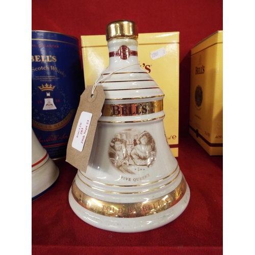 283 - A unopened boxed limited edition Bells Whisky decanter commemorating Christmas 2007