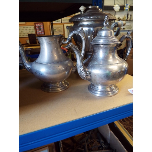 557 - A silver-plated samovar and two coffee pots