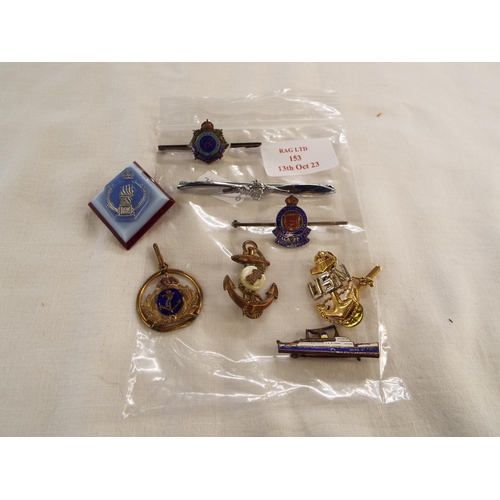 153 - A selection of WWII sweetheart badges