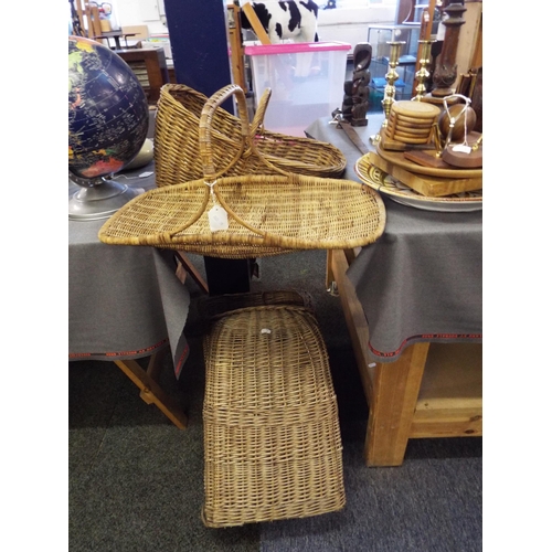 360 - A child's wicker cycle carrier and two baskets
