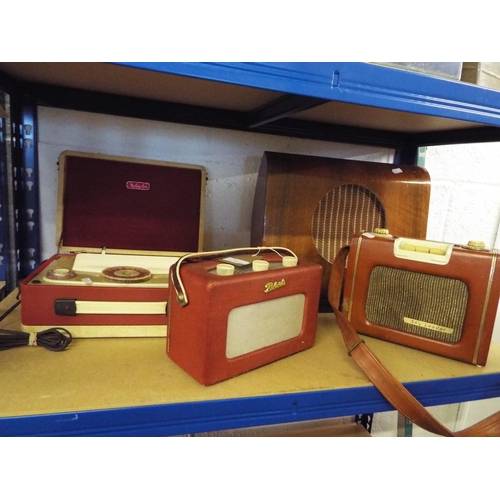 374 - Three vintage radios to include Roberts, Sky Leader, Lady Anne and a vintage speaker