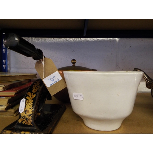 380 - A copper pan, vintage officers press stamp and a jelly mould