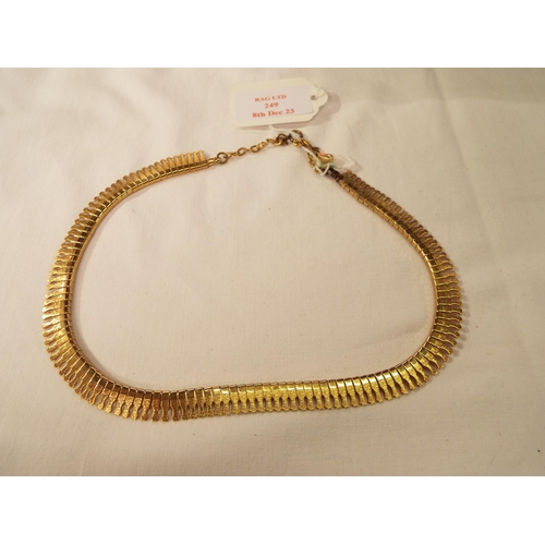 249 - A vintage gold-plated ladies choker necklace