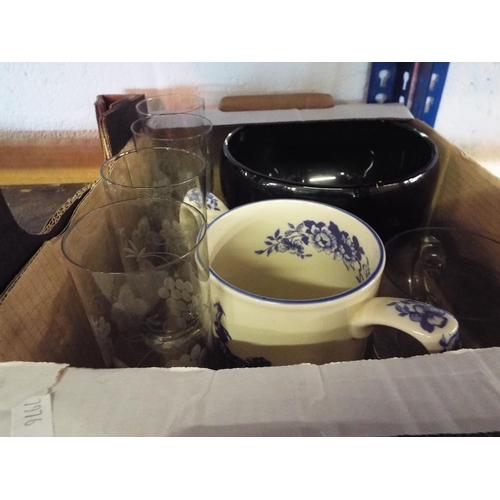 432 - A Scandinavian green glass bowl, glasses and a loving cup