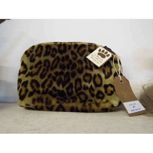 407 - A vintage La Maison of Paris leopard print purse/wash bag