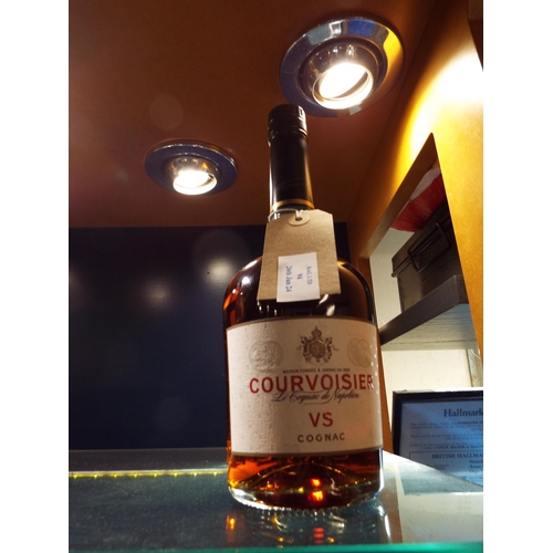 94 - A 700ml bottle of Courvoisier VS Cognac