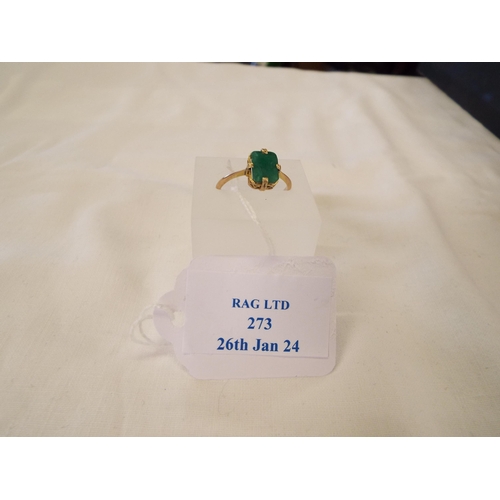 273 - A 9ct gold ring inset with emerald, size R