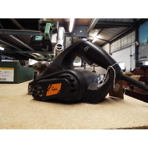 455 - A 610W planer