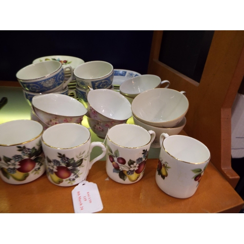 119 - A mixed selection of cups and saucers to include Woods & Son, Royal Grafton etc