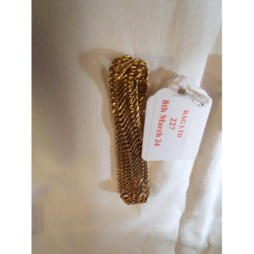 227 - A QVC 14ct gold chain link bracelet 11.2 gm