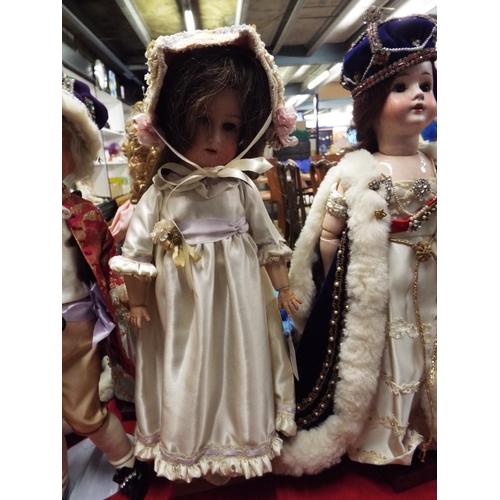 501 - A vintage 18” Heubach Köppelsdorf 250.3/0 German bisque head doll (not in original costume) on woode... 