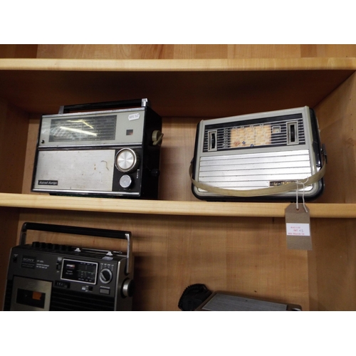 507 - Two vintage radios