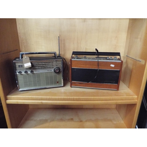 509 - Two vintage radios