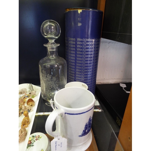 87 - A limited edition Wedgwood Silver Jubilee Royal Coat Of Arms decanter together with a Wedgewood Amer... 