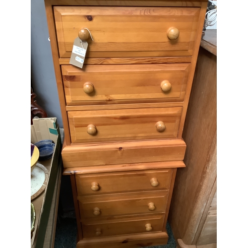 Lot 555       