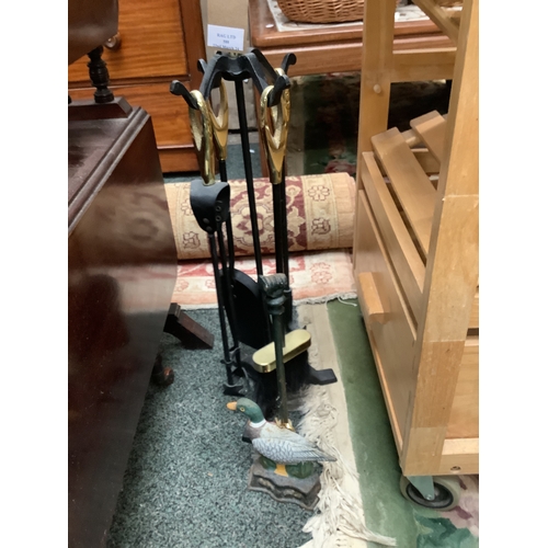 Lot 588       