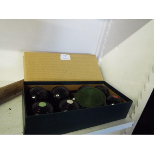 447 - A boxed set of B&A indoor carpet bowls