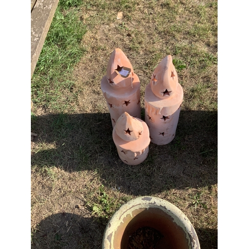 296 - A set of garden candles