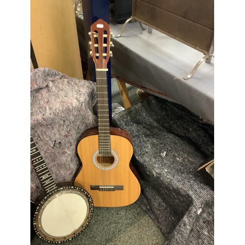 381 - A Jose Ferrer acoustic guitar model no 5208B