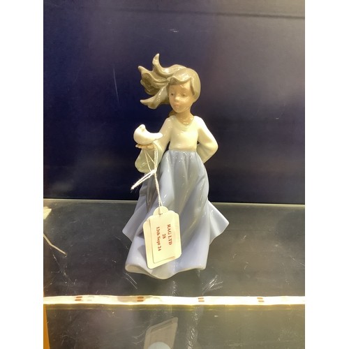 Lot 28        