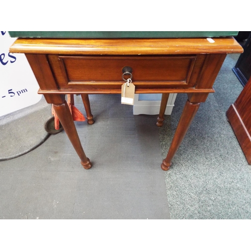 518 - A cherry wood side table with short drawer