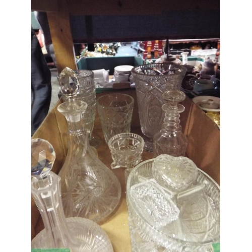 458 - A box of assorted glass ware to include decanters, vases etc